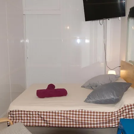 בית הארחה Loft Valentia Tous קלפה