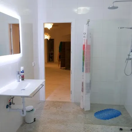 בית הארחה Loft Valentia Tous 3*
