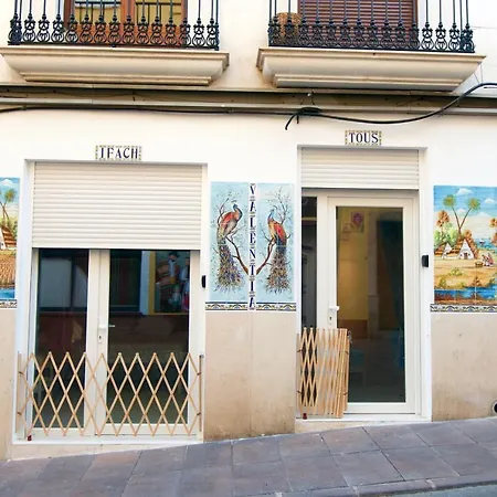 Pensionat Loft Valentia Tous 3*